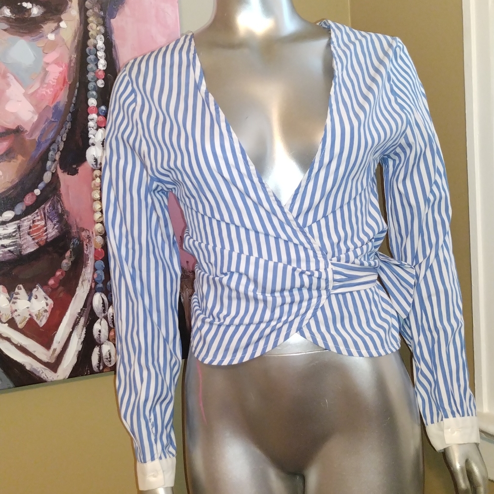 Dicloud light blue white wrapped blouse top shirt wrap classic medium striped